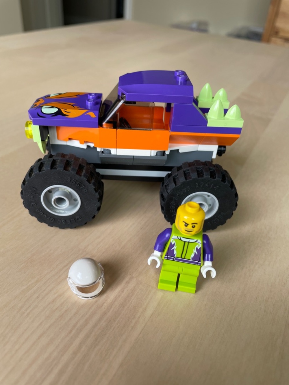 Lego Set 60251 Monster Truck